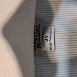 Beautiful size 3x by Alex design button up shirt